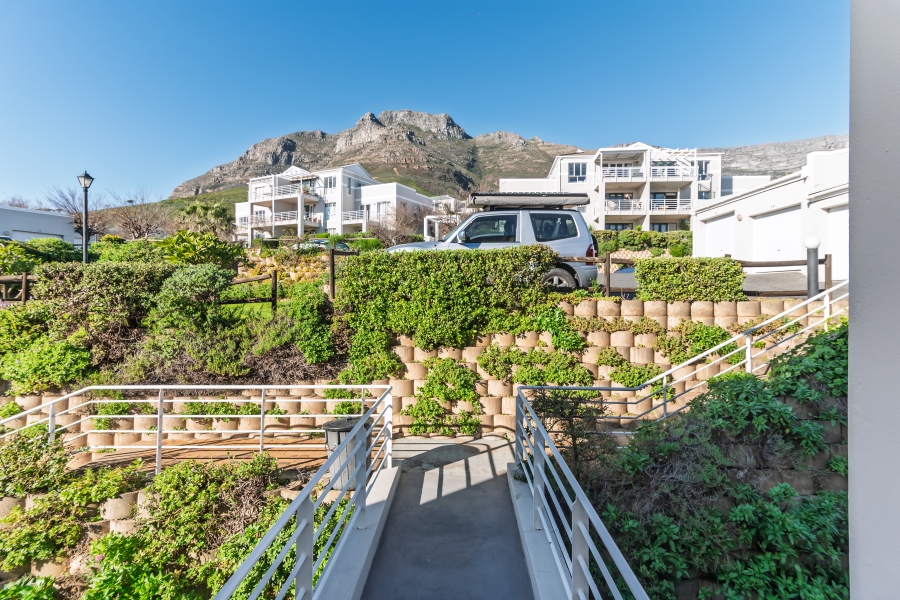 To Let 0 Bedroom Property for Rent in Vredehoek Western Cape